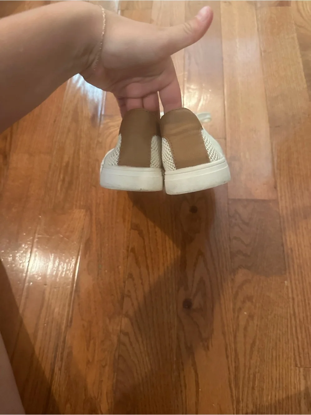 Lucky Brand Lukia Woven Sneaker in color milkyway women’s size 7.5